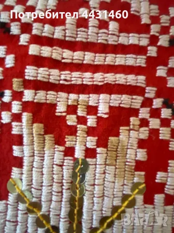 Вълнена фолклорна престилка, снимка 3 - Антикварни и старинни предмети - 50370849