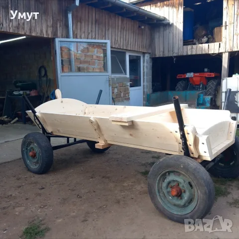Дървен сандък за каруца 