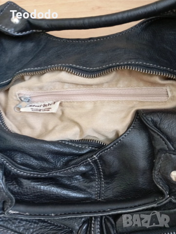 Дамска чанта естествена кожа Esprit , снимка 14 - Чанти - 38648313