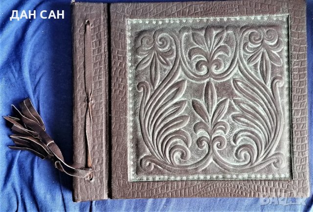 СБХ кожени албуми подарък за професор Карамански, снимка 2 - Колекции - 30440842