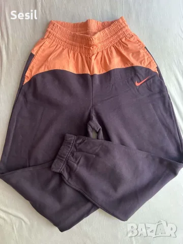 Оригинално долнище Nike, снимка 2 - Спортни екипи - 56540521