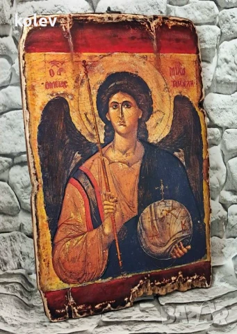 Репродукция на икона на Архангел Михаил СЪС ЗЛАТИСТ ореол, 30/20 см УНИКАТ, снимка 3 - Икони - 39020798
