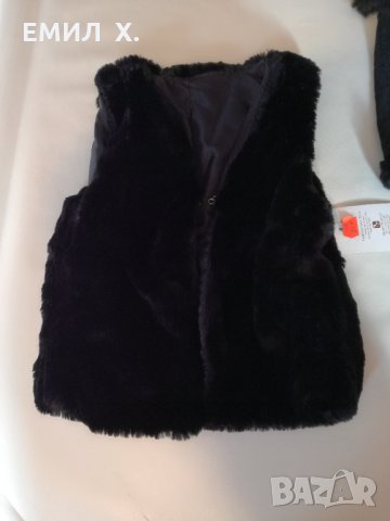 Детски елек  мъхест, снимка 3 - Детски якета и елеци - 31040022