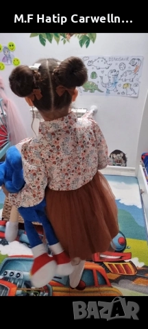 Детска рокля+гащеризон.Без никакви забележки.Подходящо за деца от3до5г