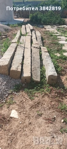 Продавам колони от дялан камък