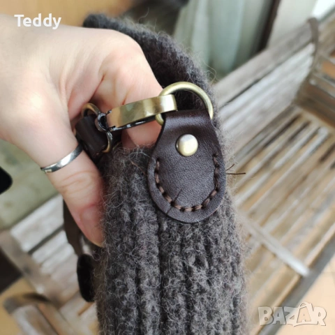 Стилна вълнена чанта с кожена дръжка, ръчно изработена, снимка 6 - Чанти - 53055026