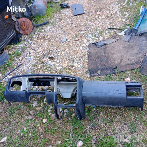 Арматурно Табло За Фолксваген Пасат Б3 1993г / VW Passat B3 1993y