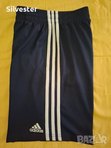 Детски черни шорти Адидас, 100 % Оригинални!