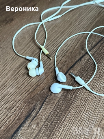 Слушалки с кабел много запазени