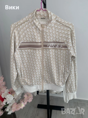 Guess оригинално горнище, снимка 4 - Спортни екипи - 53018742
