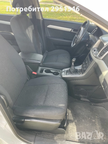 Chevrolet Captiva 2.2 Facelift 7 места, снимка 13 - Автомобили и джипове - 52277313