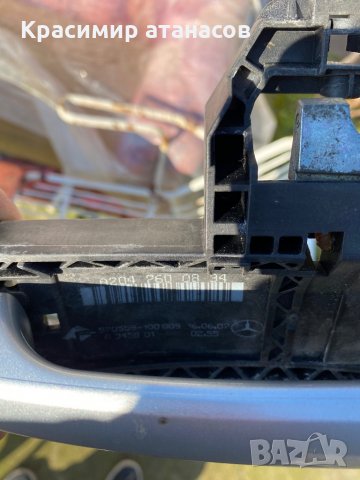 Задна дясна външна дръжка За Мерцедес ц-класа w204.A2047600834, снимка 2 - Части - 35274155