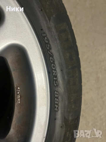 2 бр,195/60/15 momo +2 бр. джанти BORBET 4X114,3 /7X15, снимка 5 - Гуми и джанти - 54115210