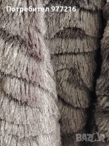 Дамско черно палто с косъм, снимка 3 - Палта, манта - 52650741