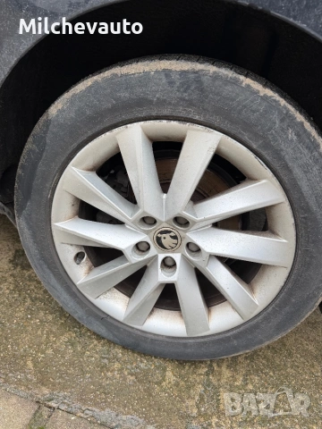 Шкода супърб 2.0тди дсг на части / Skoda superb , снимка 12 - Автомобили и джипове - 53300387