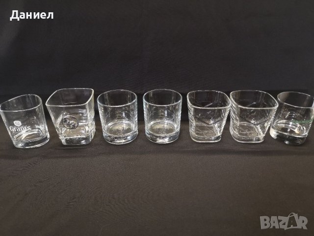 Рекламни чаши за уиски, снимка 1 - Антикварни и старинни предмети - 39331582