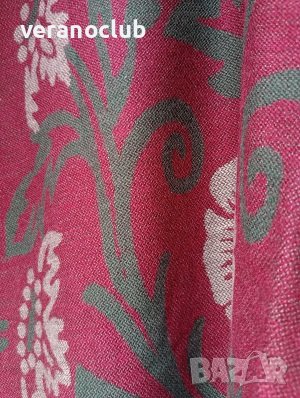 Голям Дамски шал Тъмночервен, снимка 3 - Шалове - 42855646