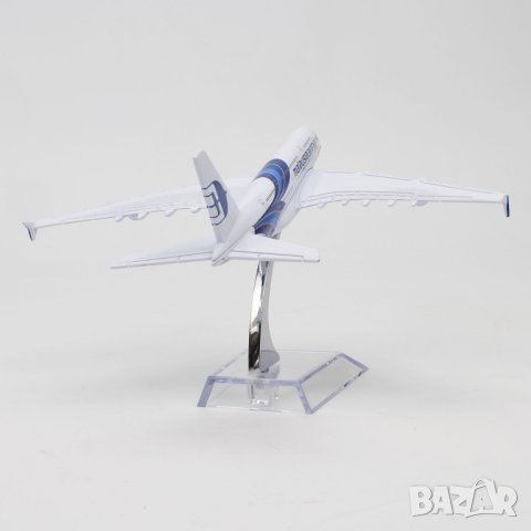 Еърбъс 380 самолет модел макет Malaysia Airlines метален A380, снимка 2 - Колекции - 42896887