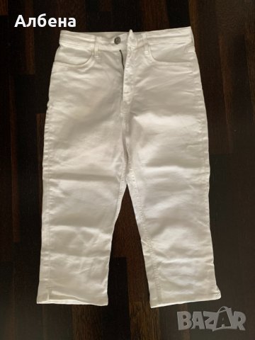 Бели дънки къси, снимка 1 - Детски панталони и дънки - 37811647