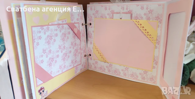 Албум за бебе в розово, снимка 2 - Подаръци за кръщене - 51274003