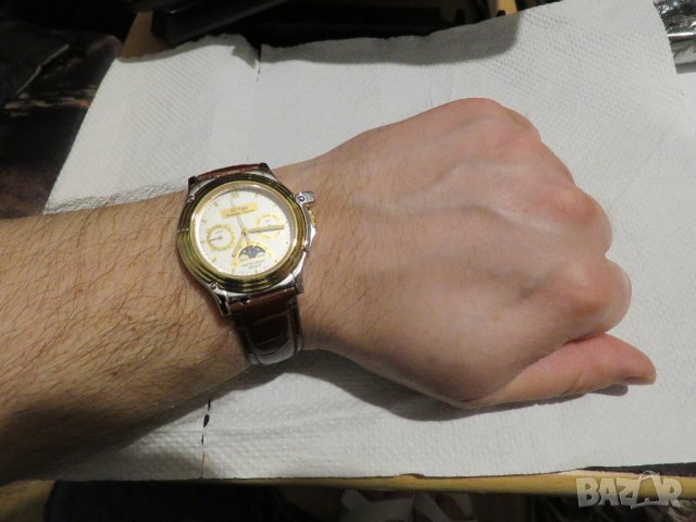 Оригинален рядък японски мъжки часовник casio everlasting explorer    от 70те г.- за истинските це, снимка 2 - Мъжки - 31931084