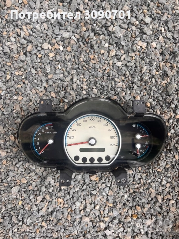 Hyundai i10 на части , снимка 11 - Автомобили и джипове - 53923339