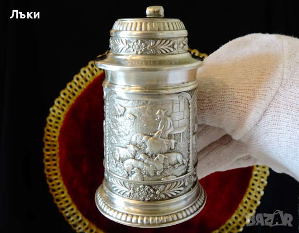 Халба от калай с три селски картини. , снимка 3 - Антикварни и старинни предмети - 44620538