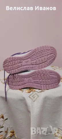 Дамски маратонки адидас.Оригинални. Чисто нови., снимка 7 - Маратонки - 49341855