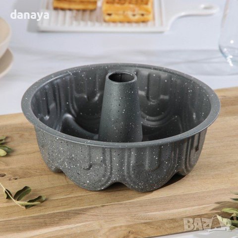 3564 Метална форма за кекс Замък с незалепващо покритие 22см, снимка 2 - Форми - 39706478