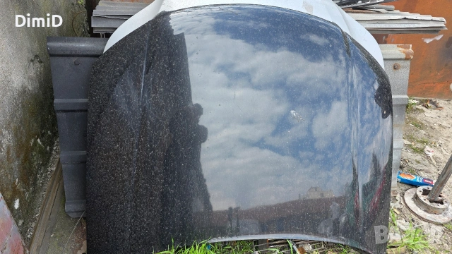 Продавам преден капак и броня от Ауди А8 d3, снимка 3 - Части - 54243106