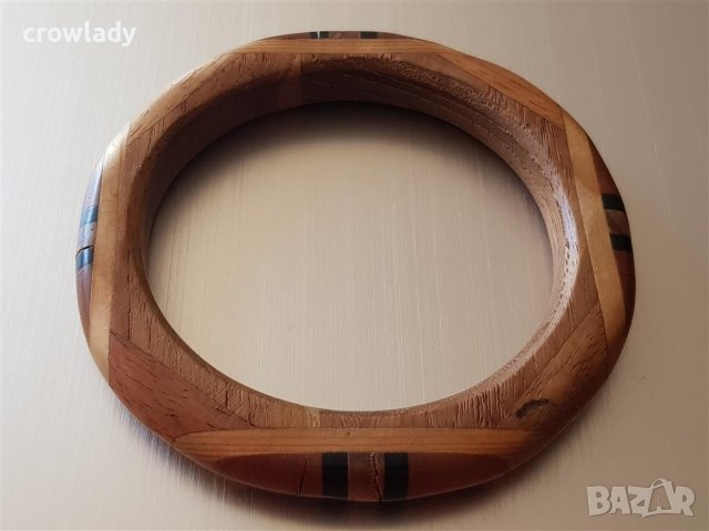Дизайнерска ръчно изработена идианска дървена гривна