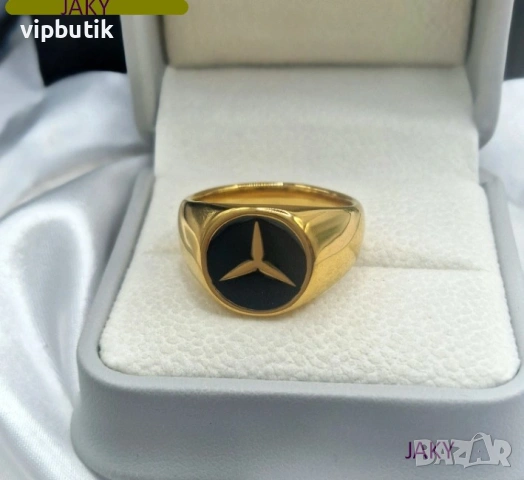стилен пръстен за почитателите на Мерцедес