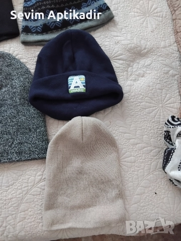 Маркови плетени шапки и шалове , снимка 5 - Шапки - 52935950