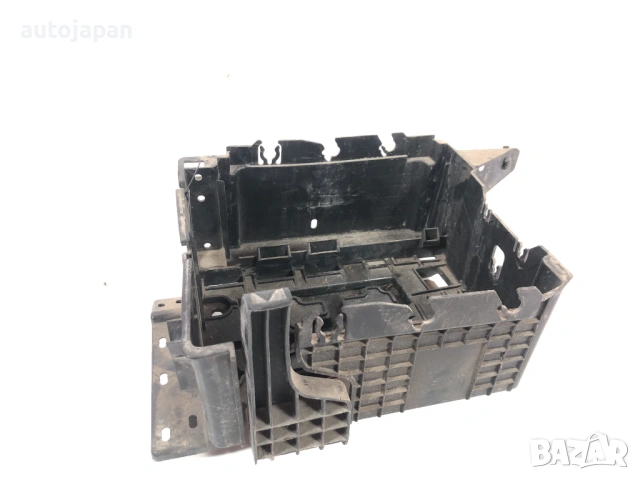 Кутия за акумулатор Peugeot 207cc (2006-2014г.)