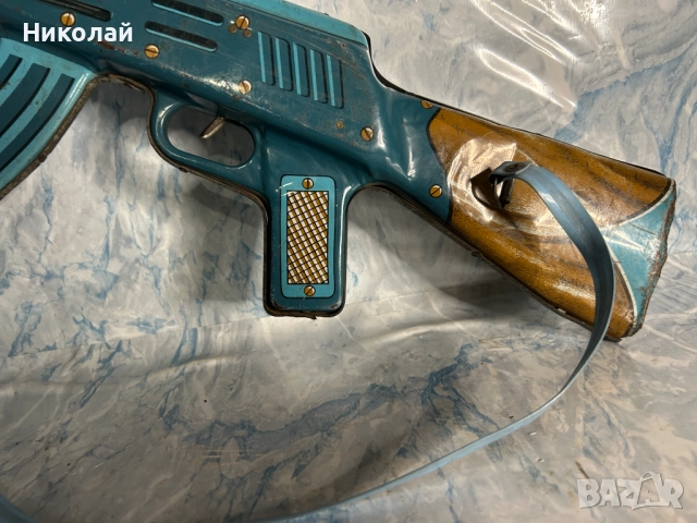 Стара Ламаринена Играчка Автомат, снимка 3 - Колекции - 52310815