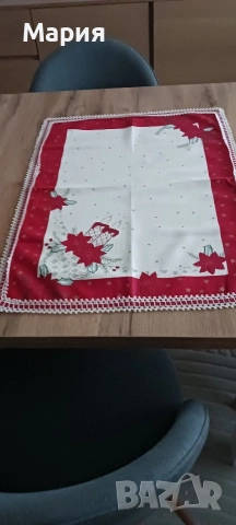 Новогодишни покривки за маса, снимка 3 - Покривки за маси - 52668385