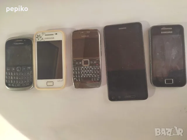 Продавам мобилни телефони NOKIA.BLASK BERY.SAMSUNG.HUAWEI