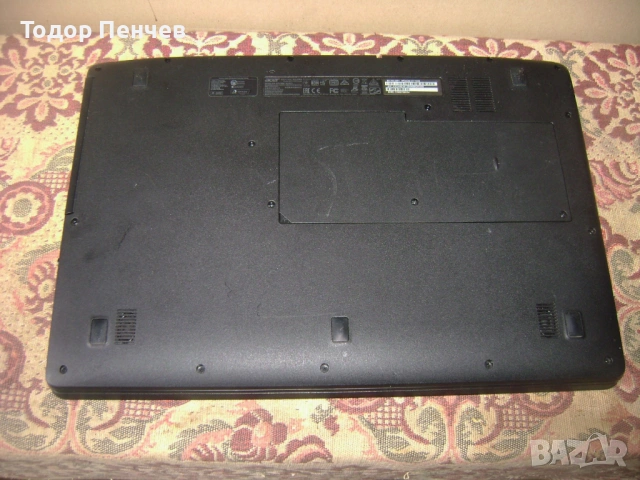 Acer ES1-732 - 17 инча, Dual Core, 4 GB RAM, 1 tb HDD, снимка 6 - Лаптопи за дома - 54077130