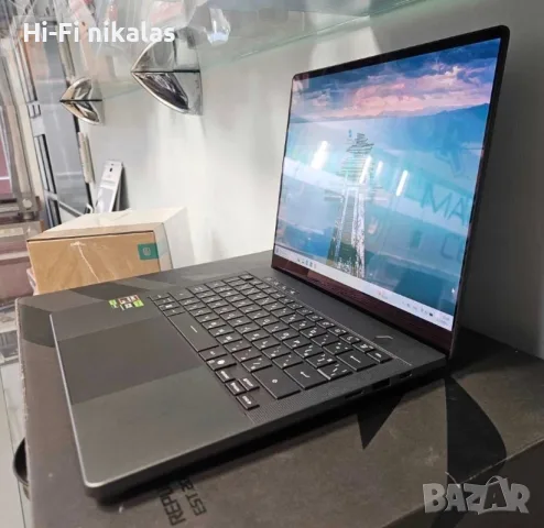 гейминг лаптоп компютър висок клас ASUS ROG ZEPHYRUS - Мострен, снимка 3 - Лаптопи за игри - 56226505