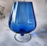 Чаша от кобалтово стъкло, снимка 1