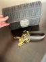 Продавам чанта,Fendi без забележки, снимка 3