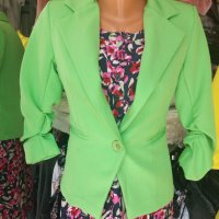 Светлозелено лятно сако с набрани ръкави , снимка 1 - Сака - 40868986