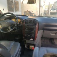 Продавам CHRYSLER VOYAGER, снимка 1 - Автомобили и джипове - 42835253