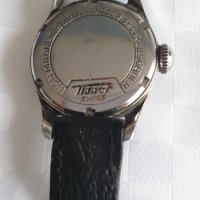 Дамски часовник Tissot Jubileum, снимка 7 - Антикварни и старинни предмети - 42842849