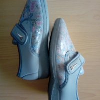 Нови обувки, снимка 10 - Дамски ежедневни обувки - 34959737