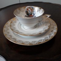 Порцеланова чаша за кафе с чинийка и чиния за торта , снимка 1 - Чаши - 31887723