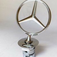 Емблема "мерник" за Mercedes-Benz W204/W211/W212/W221, снимка 1 - Аксесоари и консумативи - 31524575