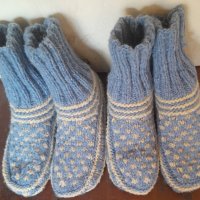 Ръчно плетени терлици , снимка 9 - Дамски чорапи - 42127507