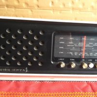 Радио Loewe Opta R 11, снимка 4 - Радиокасетофони, транзистори - 38863391