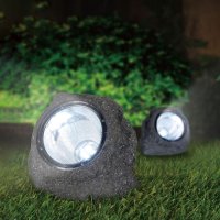 Соларен фенер с каменен дизайн/Пластмасов,10х7х20 см, снимка 1 - Соларни лампи - 40456505